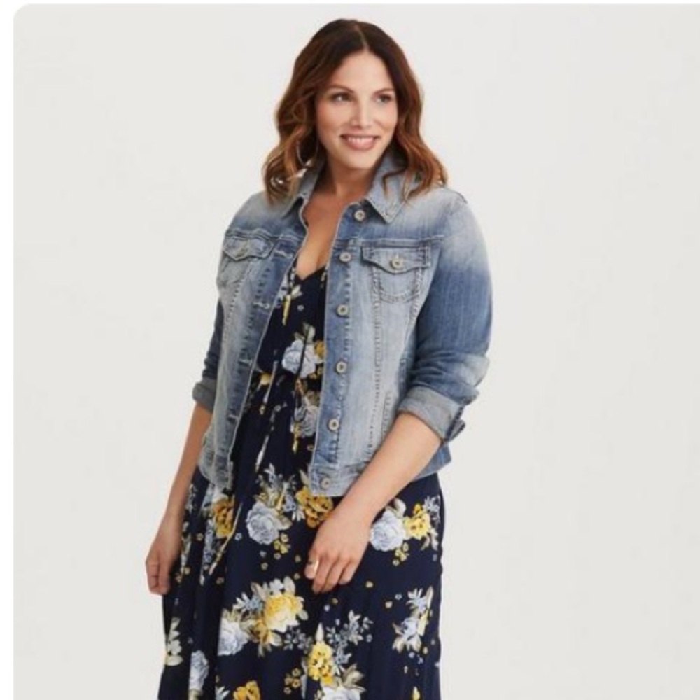 Torrid Distressed Jean Jacket - Picture 4 of 8